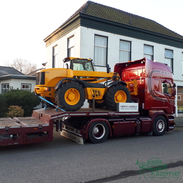 Gebruikte JCB 526S afgeleverd.