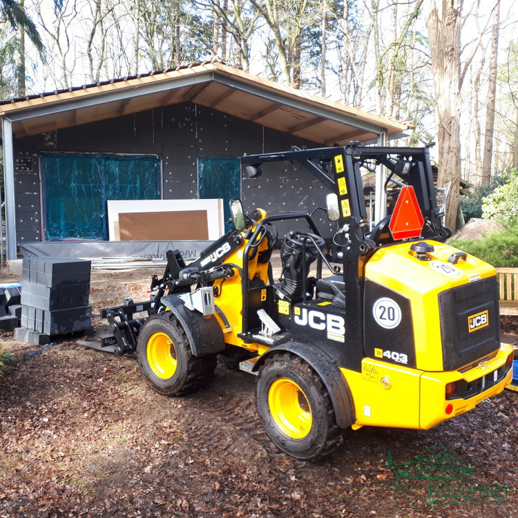 Nieuwe JCB 403 afgleverd